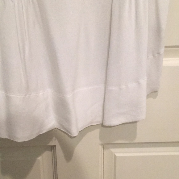 White tank top - Picture 5 of 6